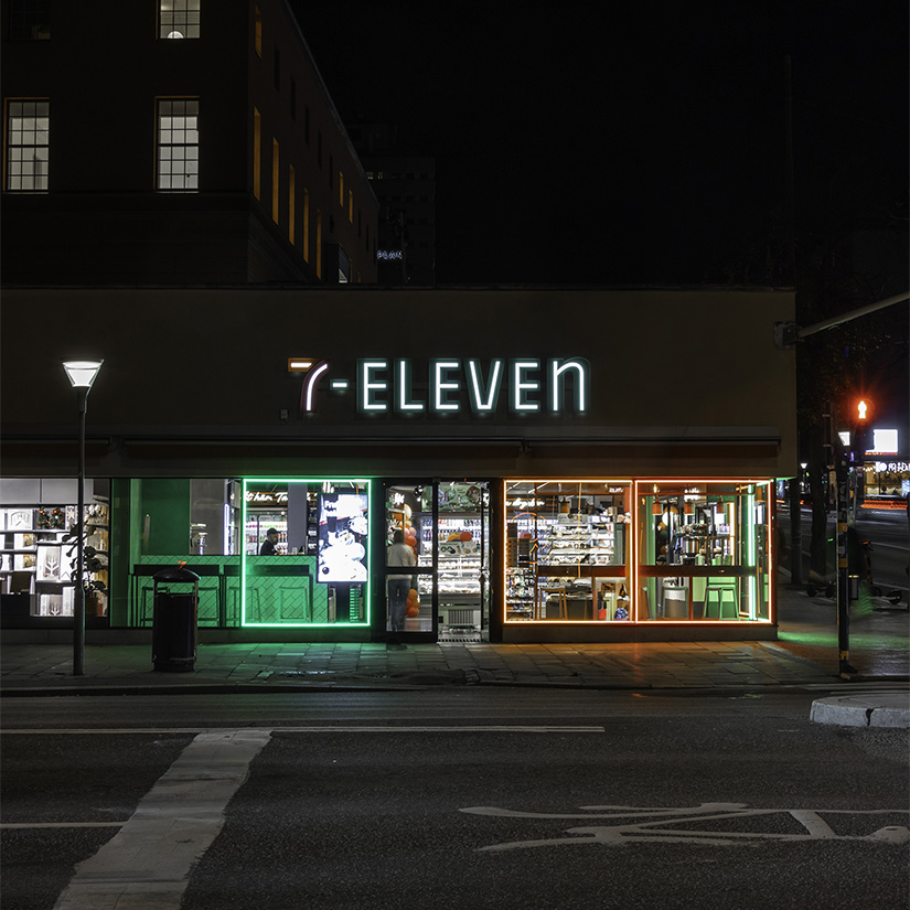 Xcen, En hjälpande hand