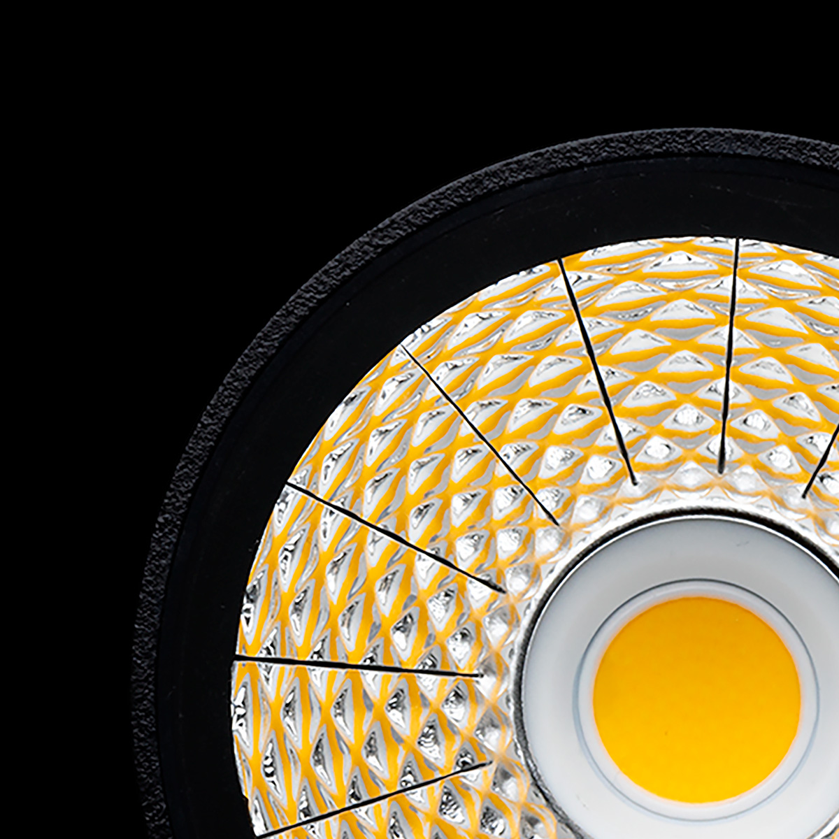 nova-spotlight-zoom2